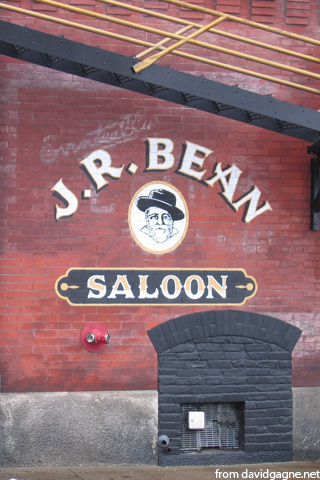 Saloon iPhone wallpaper