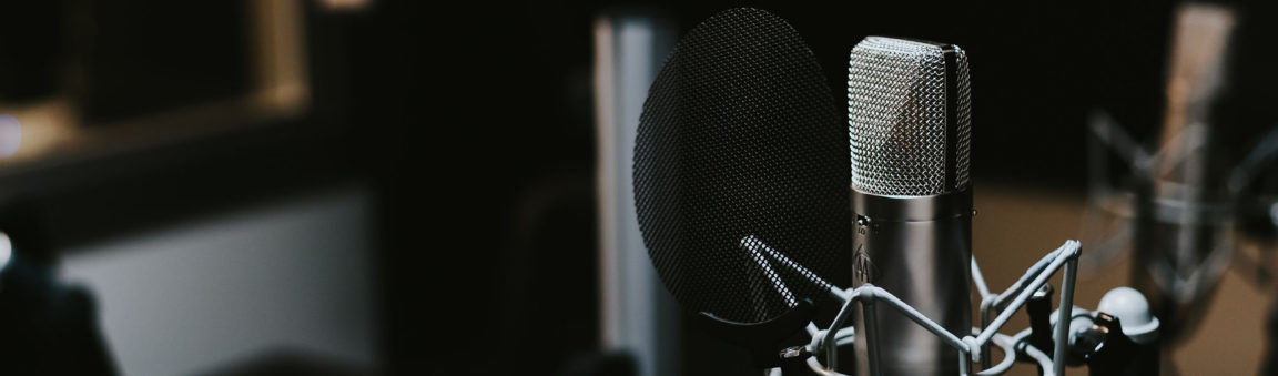 #FridayFive: Great Podcasts